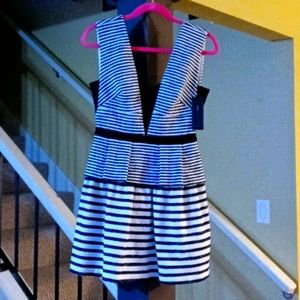 BCBGMAXAZRIA "Piper" Black & Off White Mini Dress Women’s Size 6